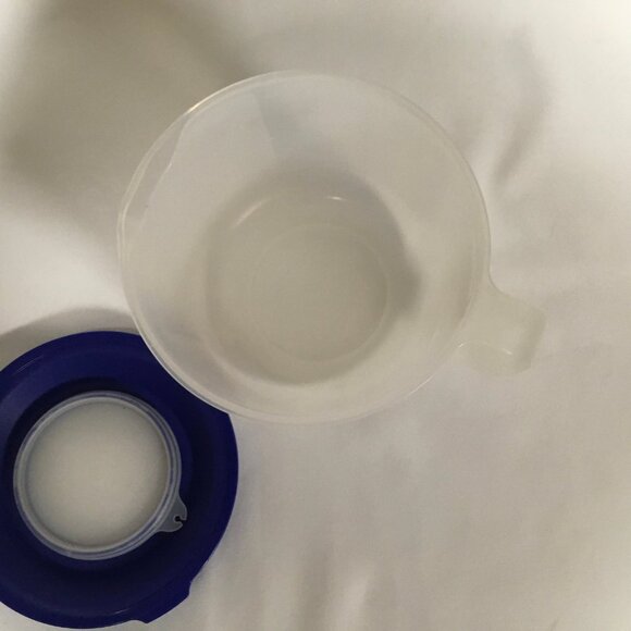 Tupperware Mix N Stor Batter Mixing Measuring Pitcher 8 Cup 2 L Cover Splash - Picture 4 of 5